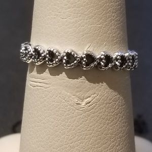 Pandora linked love